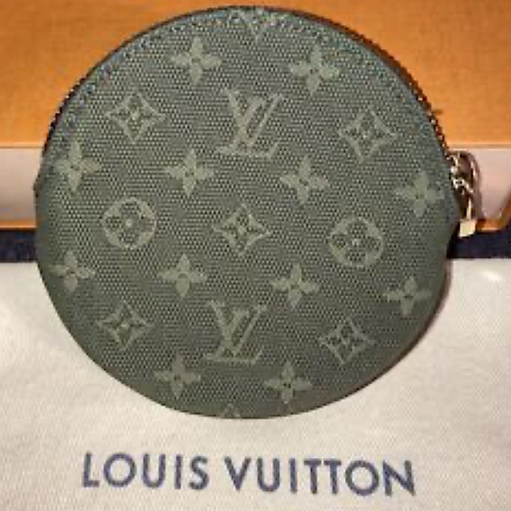 Louis Vuitton Khaki Green Mini Lin Coin purse / Ronde Pouch